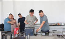 标题：包头分院联合青山区市场监管局开展特种设备实训活动
浏览次数：506
发表时间：2023-09-19