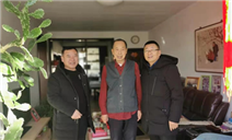 标题：乌兰察布市特检所春节前夕走访慰问驻村干部和老党员　传递党的温暖
浏览次数：447
发表时间：2021-10-12