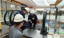 标题：内蒙古特检院包头分院完成吾悦广场电梯检验工作 保障公众乘梯安全
浏览次数：486
发表时间：2024-11-28