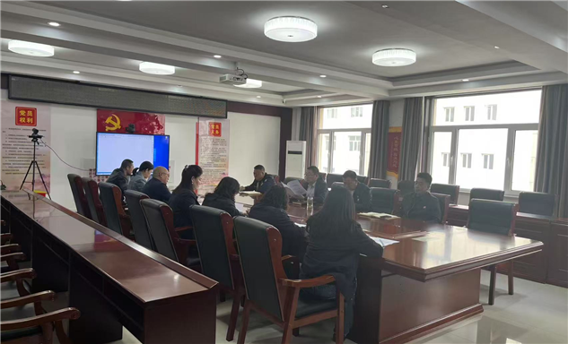 标题：自治区特检院乌兰察布分院扎实开展“民族政策宣传月”理论学习与交流座谈
浏览次数：58
发表时间：2025-05-19