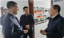 标题：阿拉善盟盟委委员、行署副盟长王峰到自治区特检院阿拉善分院开展调研
浏览次数：50
发表时间：2025-05-21