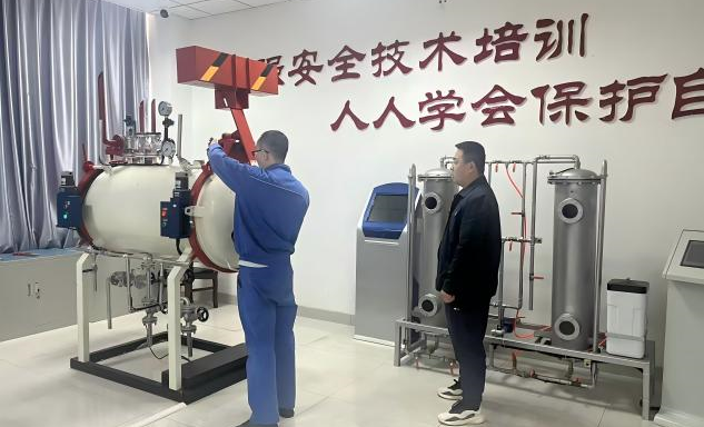 标题：乌海分院举办特种设备安全管理、快开门式压力容器操作、
气瓶充装三个作业项目考试
浏览次数：28
发表时间：2025-06-05