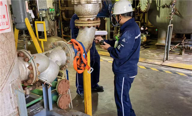 标题：内蒙古特检院乌兰察布分院推进三爱富万豪氟化工压力管道整治检验工作
浏览次数：1269
发表时间：2025-09-23