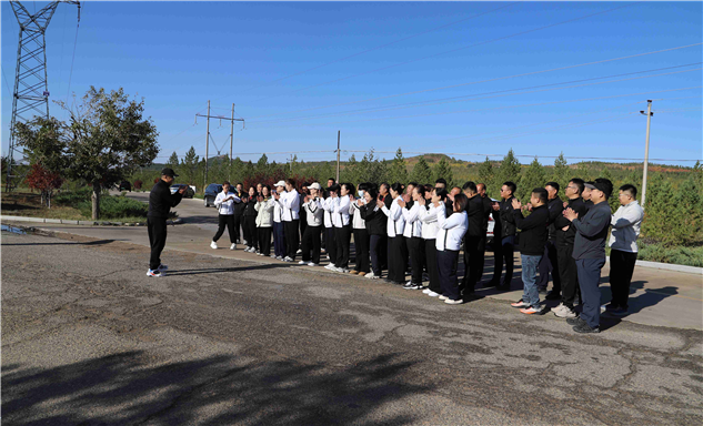 标题：内蒙古特检院锡林郭勒分院工会举办“登峰砺体魄 健康迎国庆”活动
浏览次数：2658
发表时间：2025-09-29