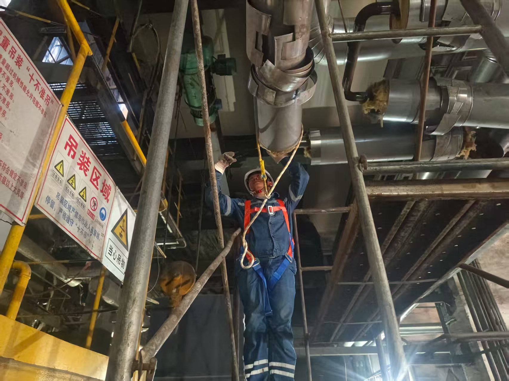 内蒙古特检院阿拉善分院高效推进中盐内蒙古化工股份有限公司盐碱分公司管道检验工作