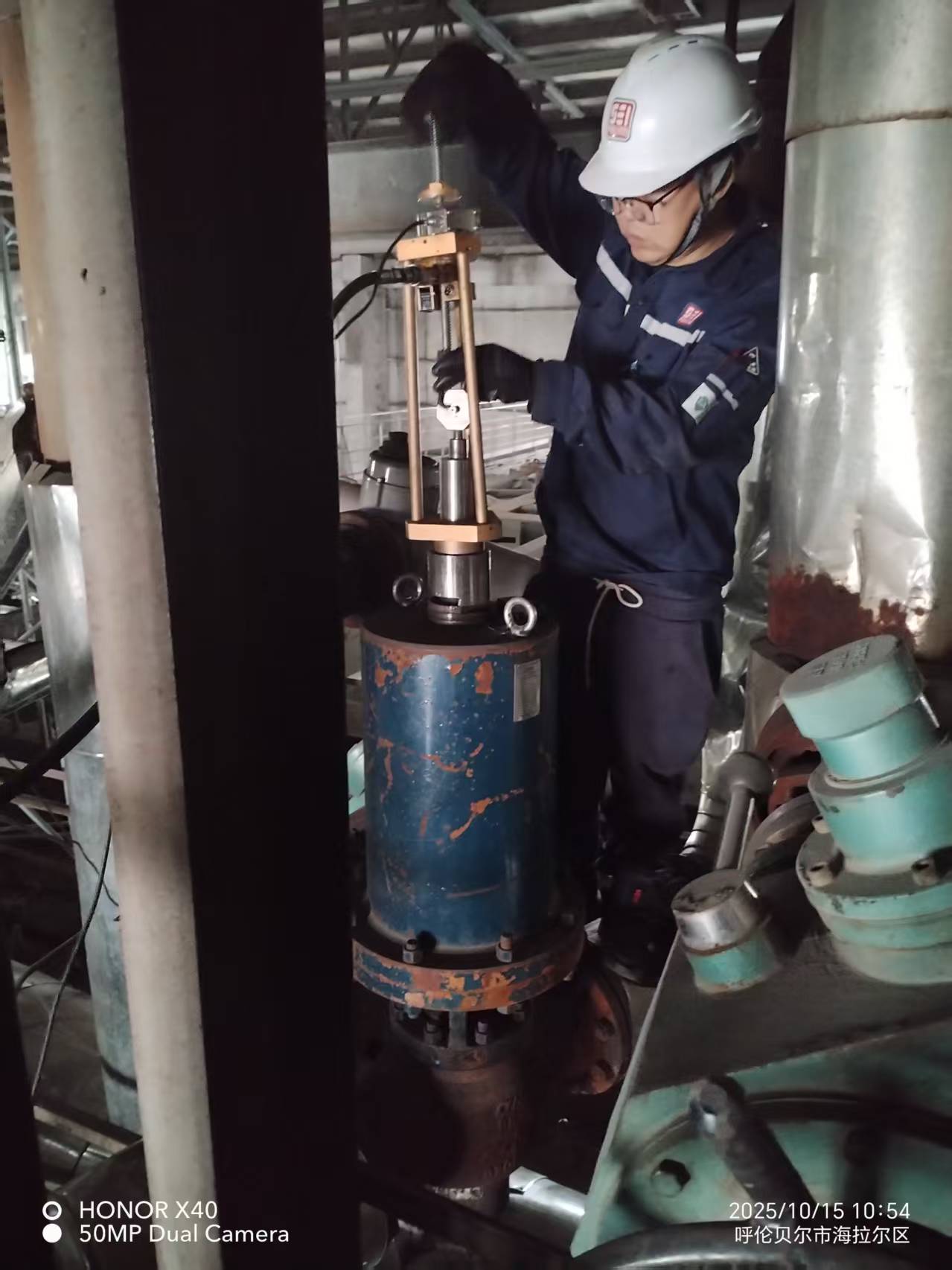 内蒙古特检院呼伦贝尔分院顺利完成东海拉尔发电厂6台安全阀在线校验工作