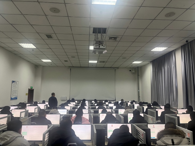 乌海分院圆满完成一般行业生产经营单位主要负责人及
安全生产管理人员考试