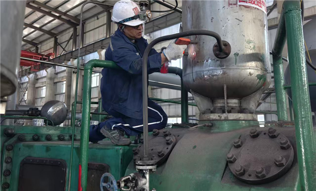 标题：五一我在岗，奋斗最光荣
——内蒙古特检院呼伦贝尔分院承压部门全员假期坚守一线纪实
浏览次数：435
发表时间：2026-05-07